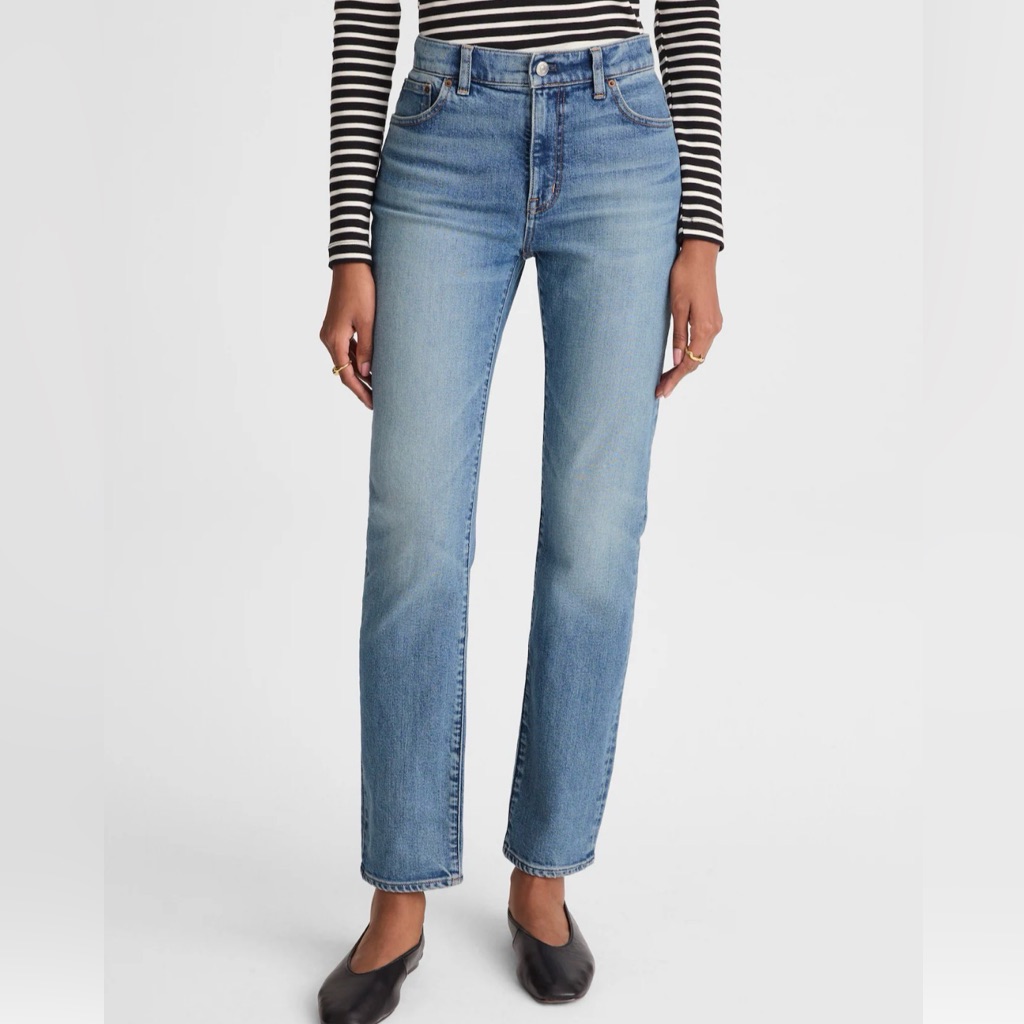 Madewell Women’s Classic Straight Leg Jean, Size 26